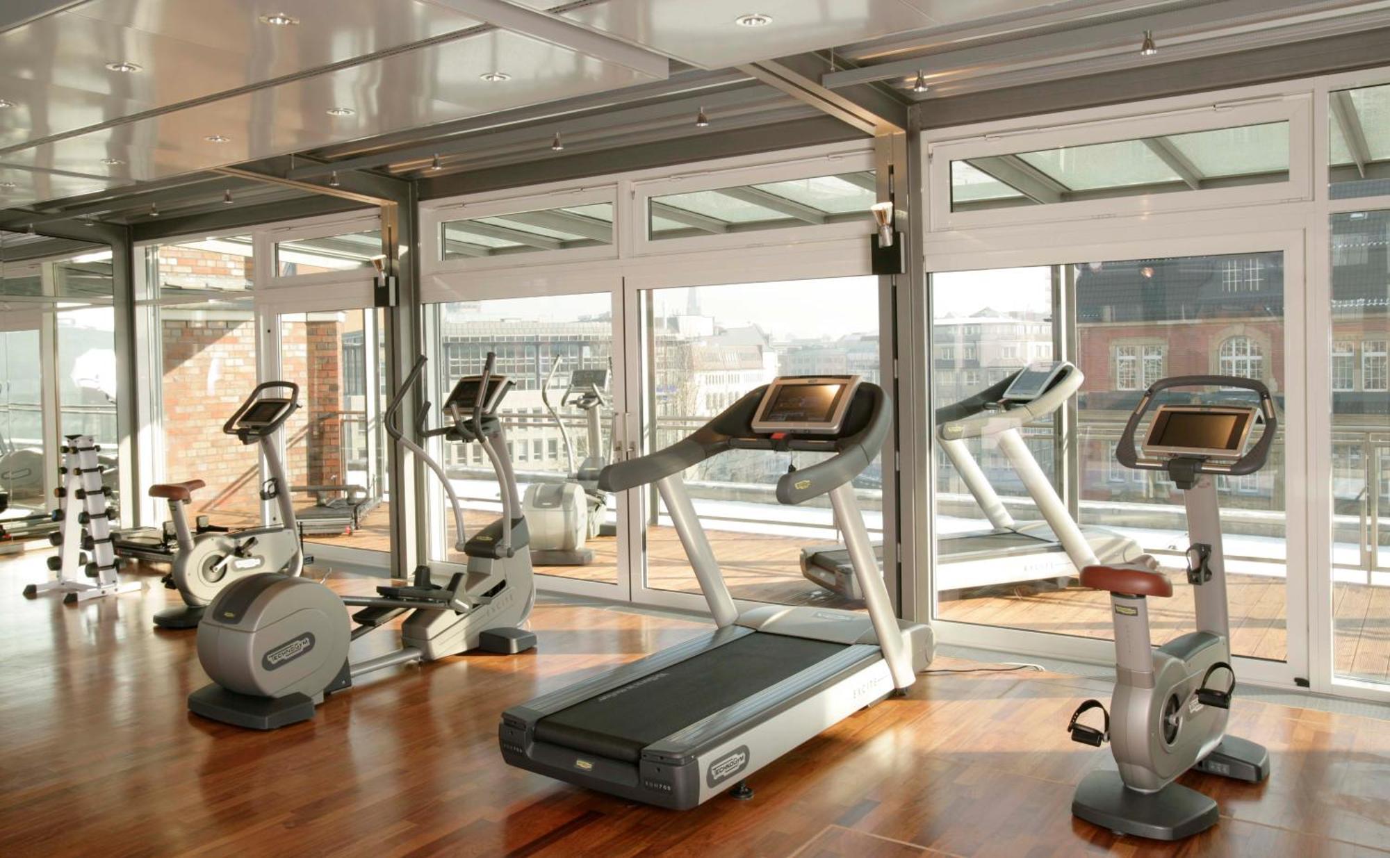 فندق شتايغنبيرغر هامبورغ المظهر الخارجي الصورة A gym